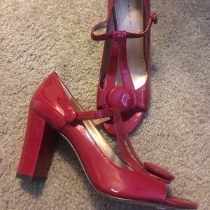 Red Tahari peep toe heel
